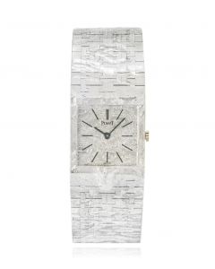 Piaget Cocktail Watch White Gold Textured Silvered Dial 9131 A 17