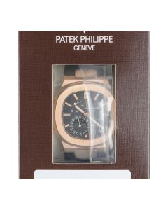 Patek Philippe Nautilus Service Sealed 5712R-001