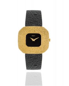 Piaget Dress Watch Vintage Men's 18k Yellow Gold Black Dial 99036