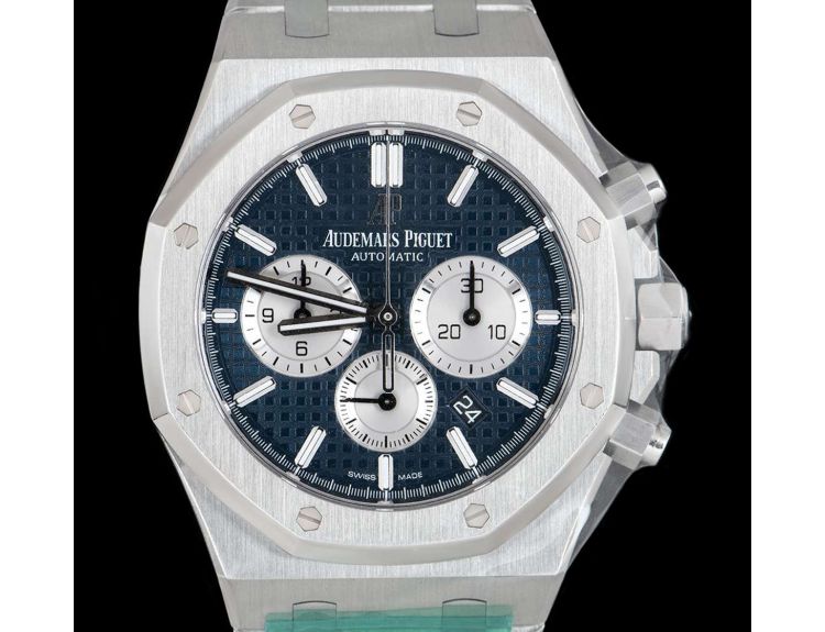 Audemars Piguet Royal Oak Steel 26320ST.OO.1220ST.03 Watch Centre