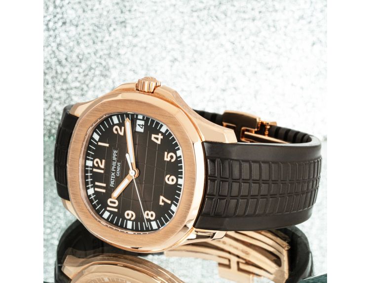Patek philippe aquanaut 5167 rose gold best sale